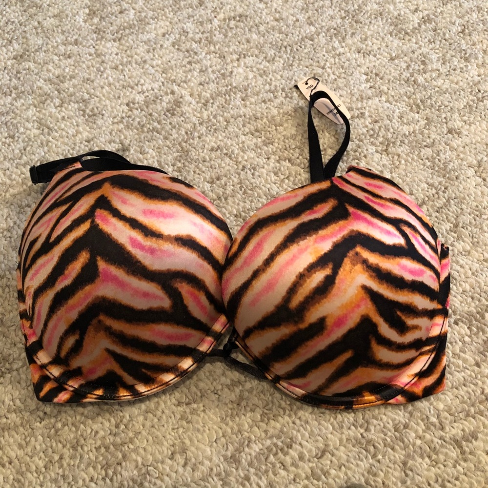 BNWT VS Miraculous Bra